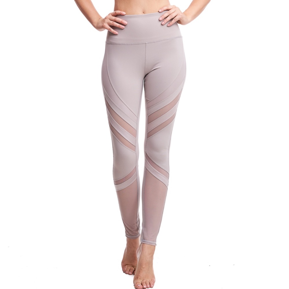 Breathable, chic Oxygen‎ Leggings - black or mocha